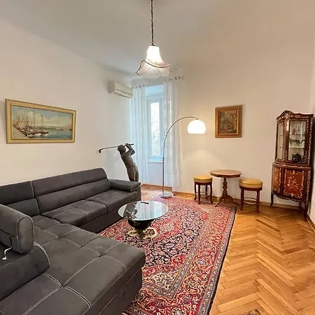 Belvedere Paduina * ترييستي