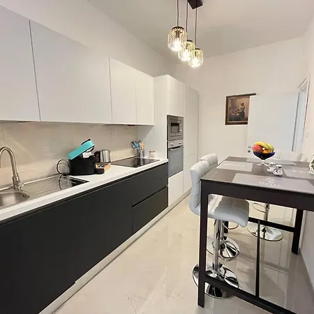 Belvedere Paduina شقة